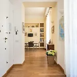 Charming 2bed Overlooking Duomo - Hosted By Sweetstay 公寓 佛罗伦萨