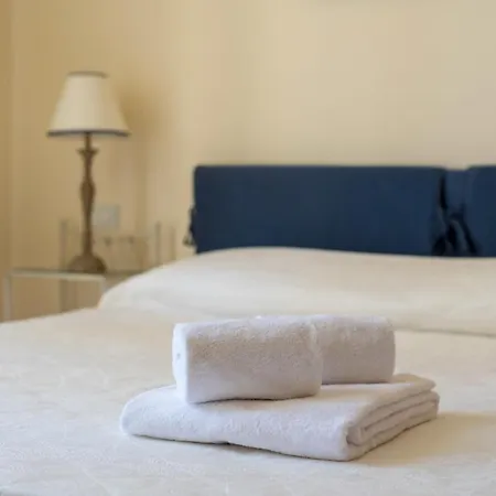 Charming 2bed Overlooking Duomo - Hosted By Sweetstay Appartement *